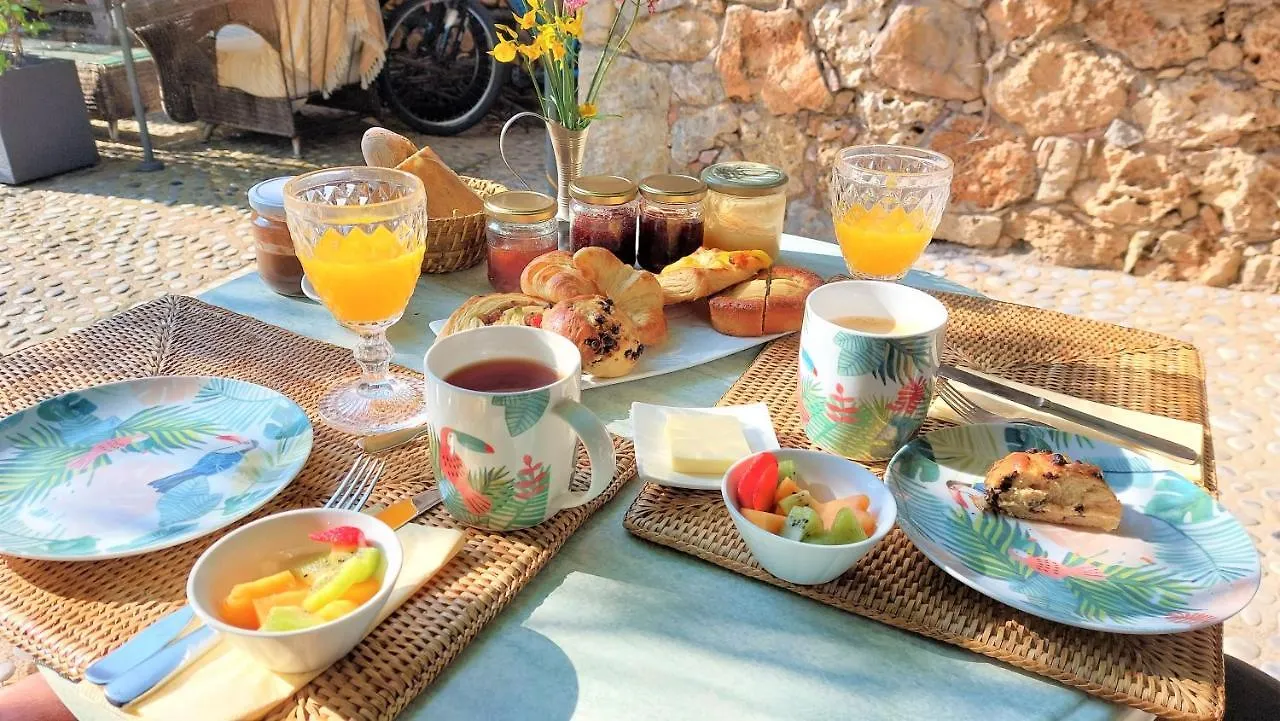 Bed and Breakfast La Bergerie Du Moulin Taradeau